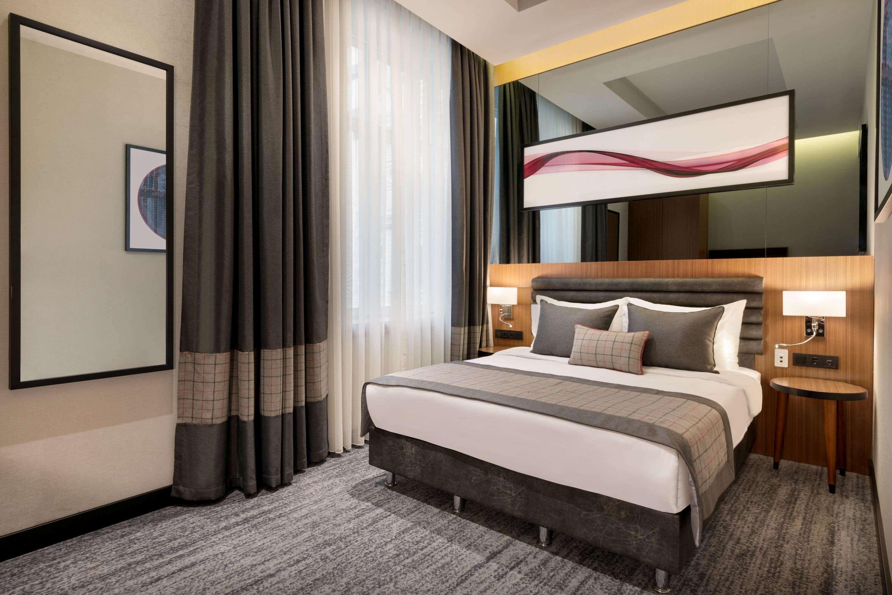 Ramada By Wyndham Budapest City Center Budapeste Exterior foto